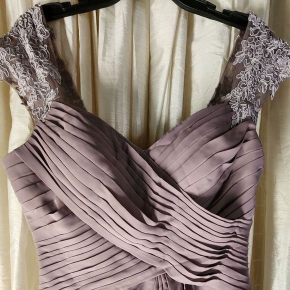 Lace BODICE CHIFFON Mauve Maxi Dress - Picture 4 of 6